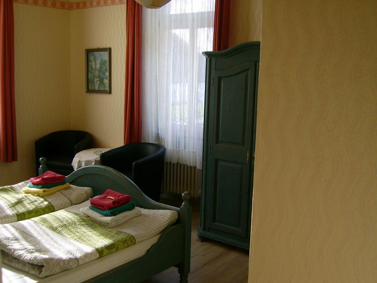 Gasthaus Zur Traube Hatzenport 외부 사진