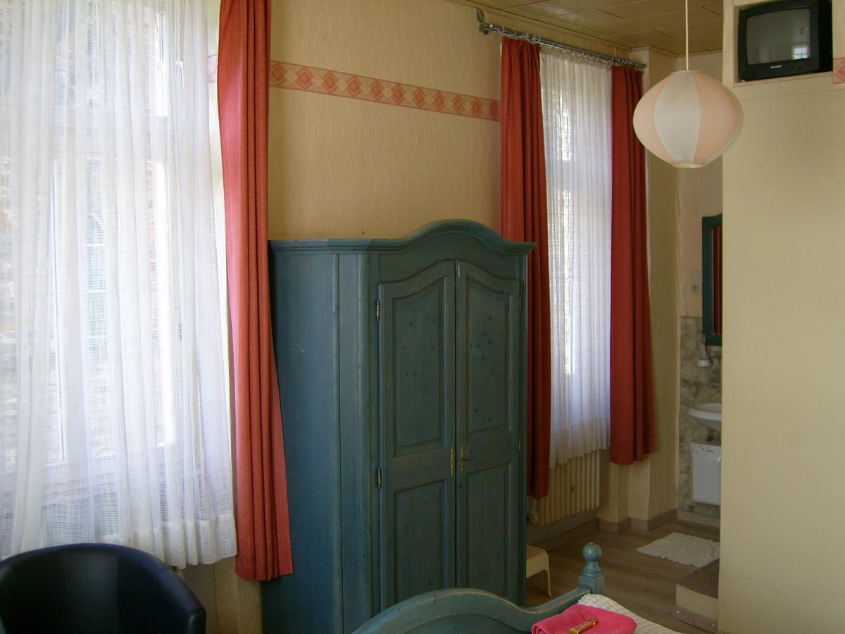 Gasthaus Zur Traube Hatzenport 객실 사진