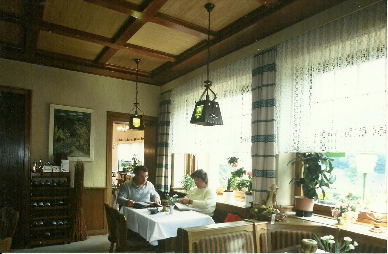 Gasthaus Zur Traube Hatzenport 외부 사진